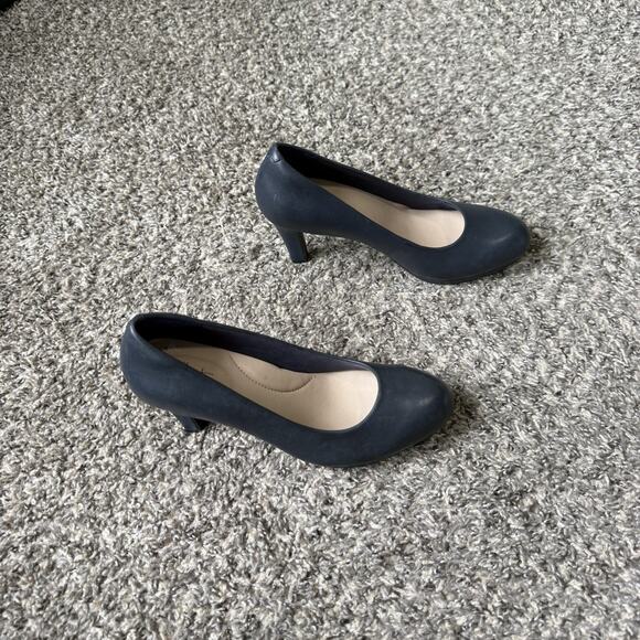 Clarks Women's Adriel Viola Leather Dress Pump Shoe Navy Blue Side 6 NEW Read - Picture 4 of 10